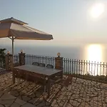 Lefkada Sunset 别墅 Kalamítsi