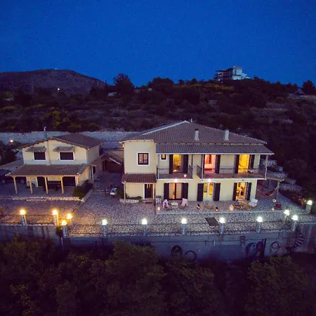 Lefkada Sunset Villa *